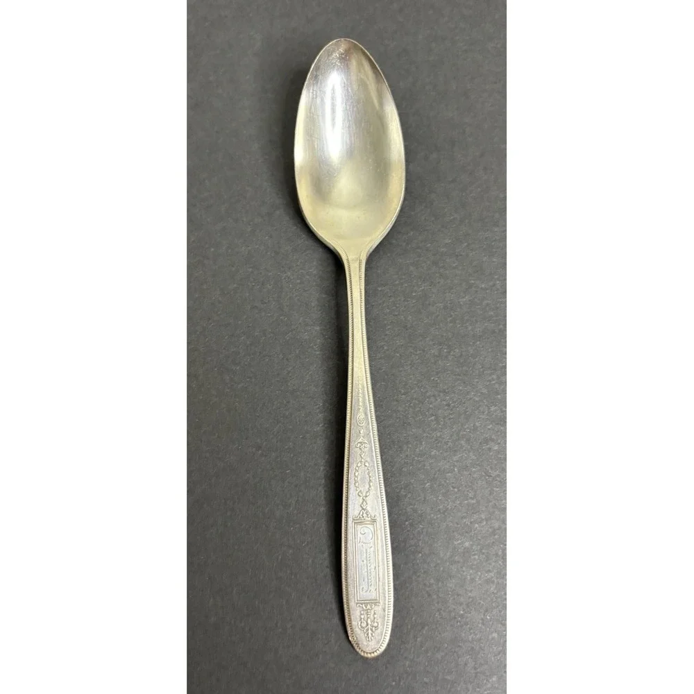 8 Oneida Community Grosvenor Teaspoons Silverplate 6 1/8